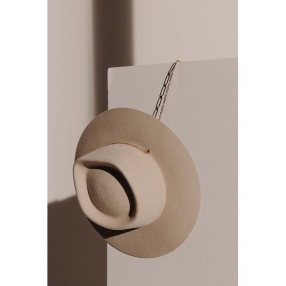 Van Palma Ulysse Bi-Chain Hat in Off-White Small - Picture 7 of 10